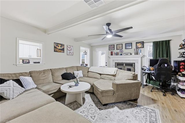 1328 Kasba CT, Virginia Beach, VA 23464