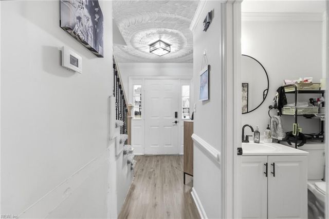 1328 Kasba CT, Virginia Beach, VA 23464