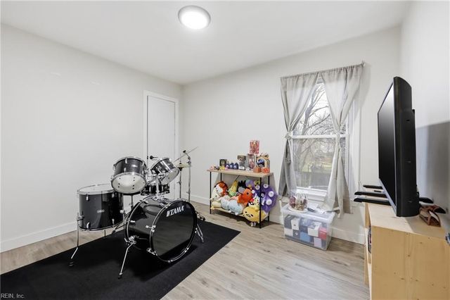 1328 Kasba CT, Virginia Beach, VA 23464