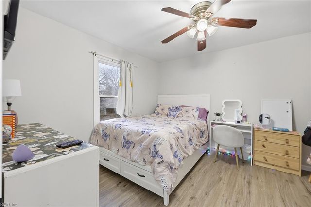 1328 Kasba CT, Virginia Beach, VA 23464