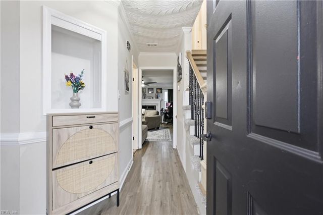 1328 Kasba CT, Virginia Beach, VA 23464