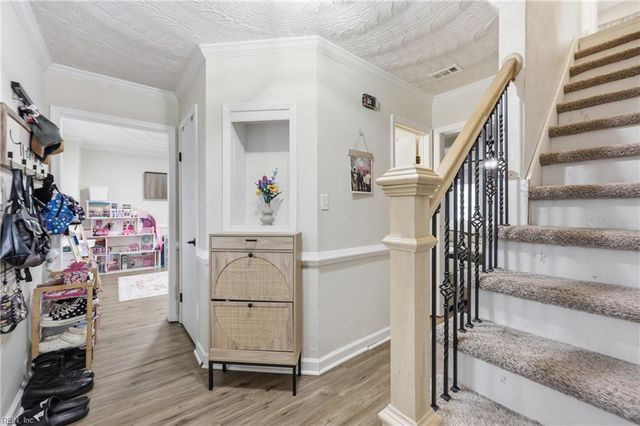 1328 Kasba CT, Virginia Beach, VA 23464