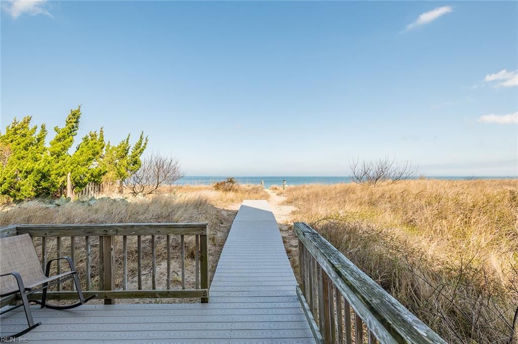 1222 E Ocean View Ave Apt 306, Norfolk, VA 23503