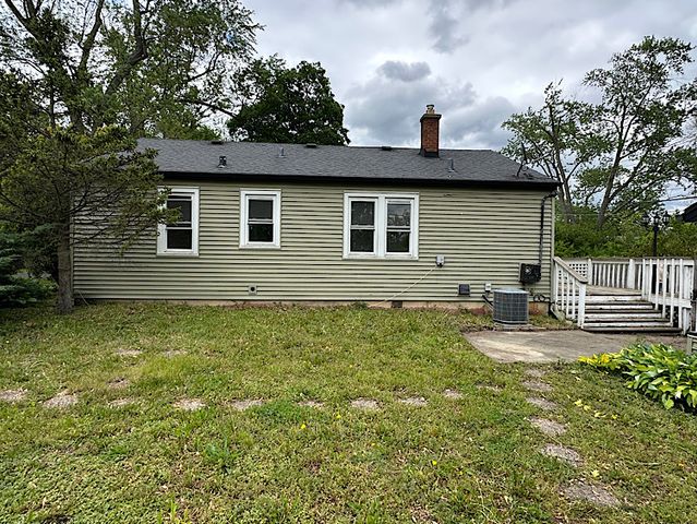 1N100 Harriet Street, Wheaton, IL 60187