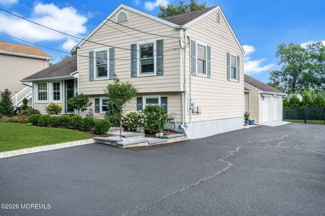 103 Tindall Road, Middletown, NJ 07748