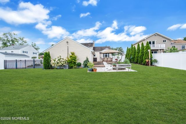 103 Tindall Road, Middletown, NJ 07748