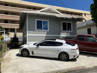 1713 Mutual Lane, Honolulu, HI 96817