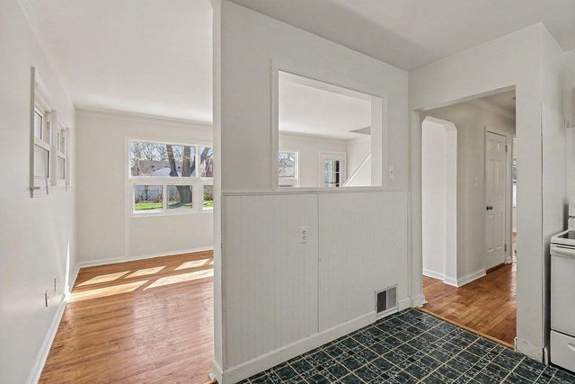 20450 Lancaster Street, Harper Woods City, MI 48225
