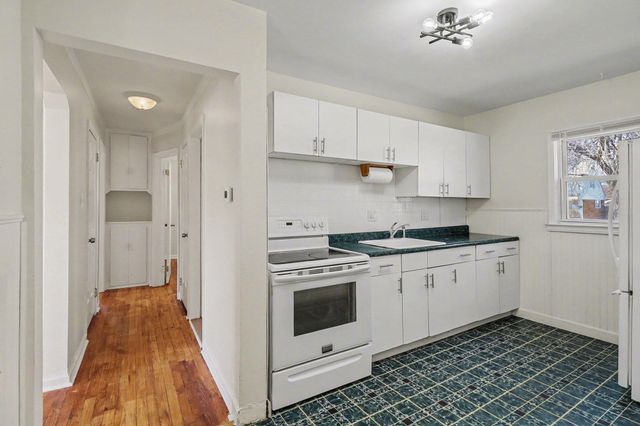 20450 Lancaster Street, Harper Woods City, MI 48225