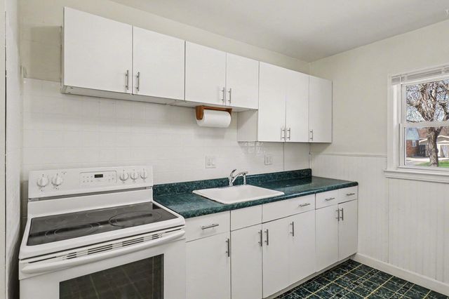 20450 Lancaster Street, Harper Woods City, MI 48225
