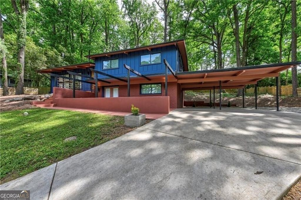 3348 Lynnray Drive, Atlanta, GA 30340