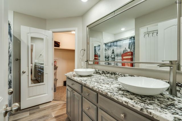 813 CORBIN DRIVE, Burkburnett, TX 76354