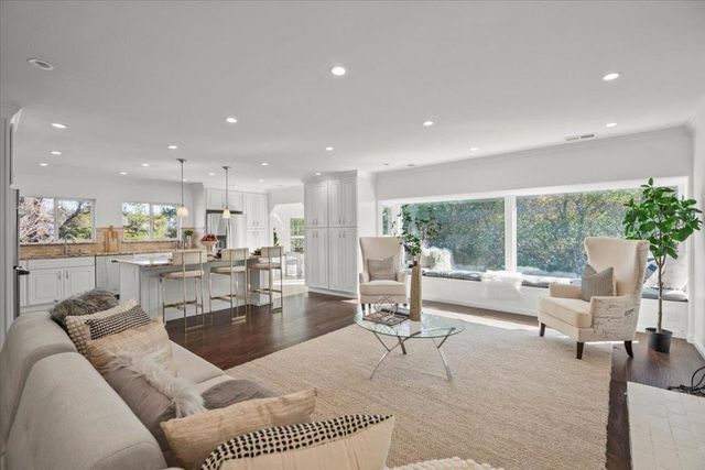 85 Prospect Avenue, Los Gatos, CA 95030