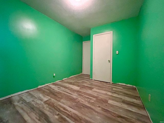 1009 W Walnut Street, Brownstown, IN 47220