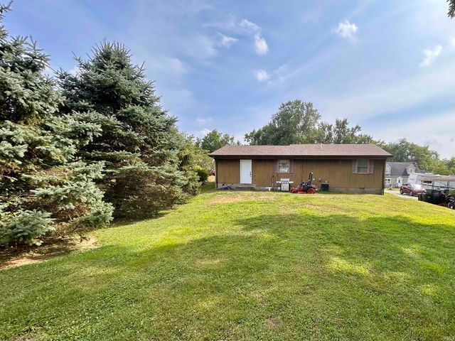 1009 W Walnut Street, Brownstown, IN 47220
