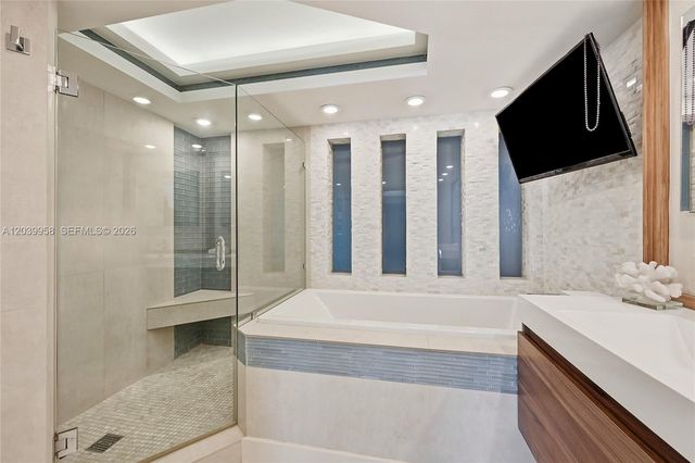 2800 E Sunrise Blvd PHG, Fort Lauderdale, FL 33304