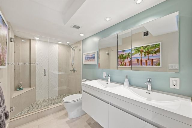 2800 E Sunrise Blvd PHG, Fort Lauderdale, FL 33304
