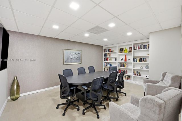 2800 E Sunrise Blvd PHG, Fort Lauderdale, FL 33304