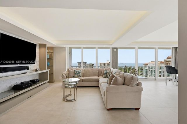 2800 E Sunrise Blvd PHG, Fort Lauderdale, FL 33304
