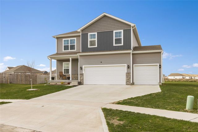 1200 12th Street SE, Bondurant, IA 50035
