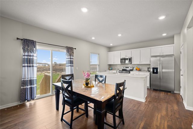 1200 12th Street SE, Bondurant, IA 50035