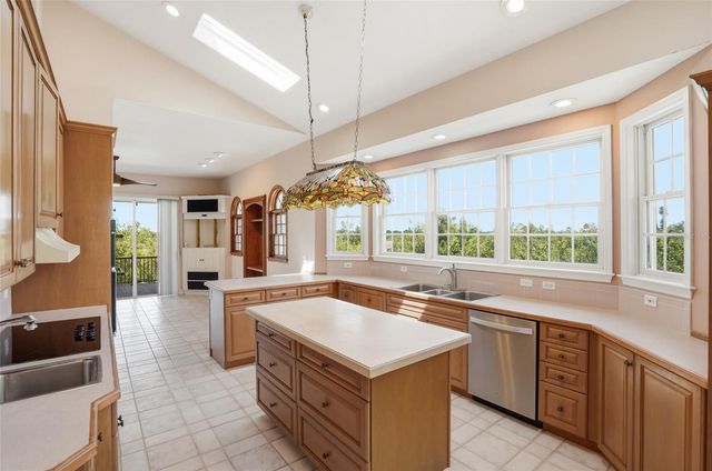 455 HORSESHOE LOOP ROAD, Terra Ceia, FL 34250