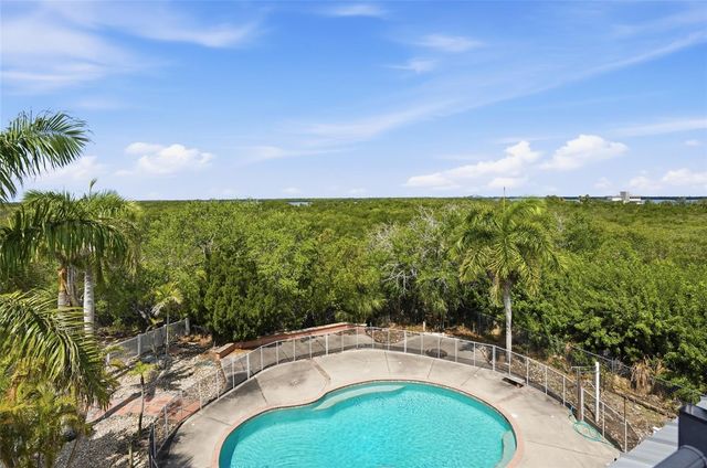 455 HORSESHOE LOOP ROAD, Terra Ceia, FL 34250