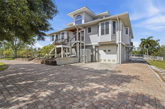 455 HORSESHOE LOOP ROAD, Terra Ceia, FL 34250