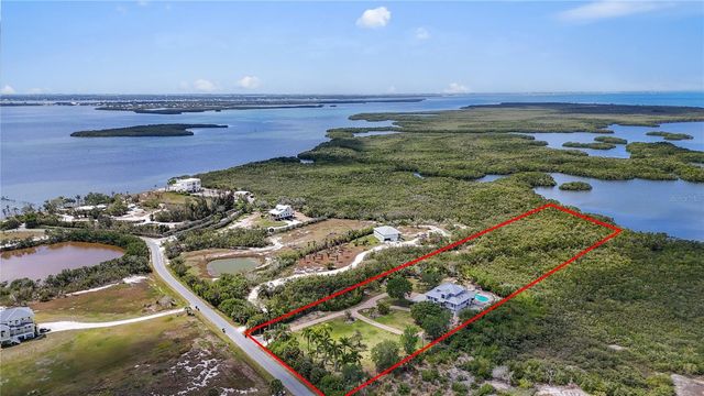455 HORSESHOE LOOP ROAD, Terra Ceia, FL 34250