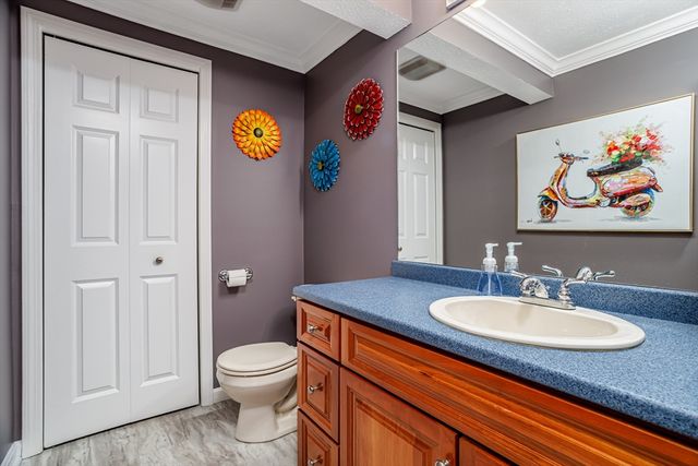 195 Bridle Cross Road 195, Fitchburg, MA 01420