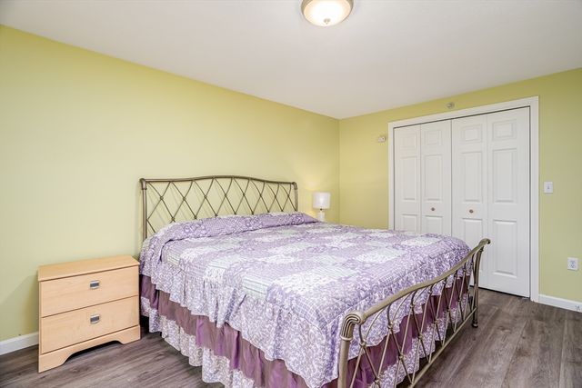 195 Bridle Cross Road 195, Fitchburg, MA 01420