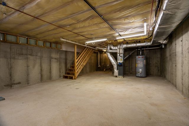 195 Bridle Cross Road 195, Fitchburg, MA 01420