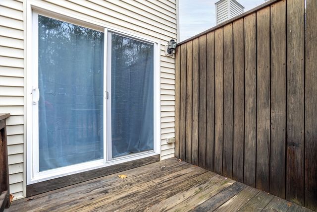 195 Bridle Cross Road 195, Fitchburg, MA 01420