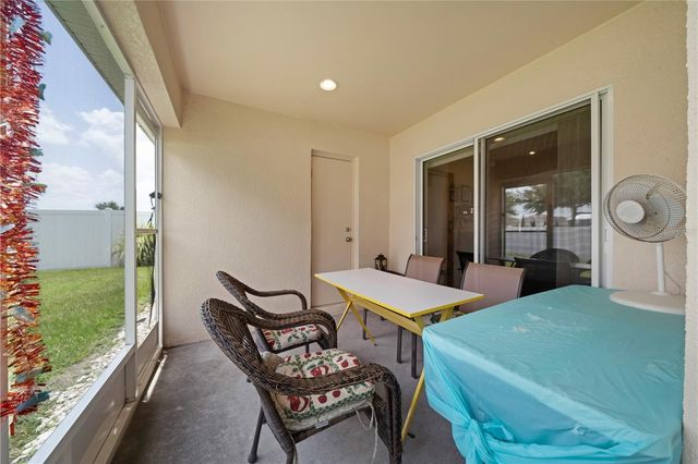 6518 CRESCENT LOOP, Winter Haven, FL 33884