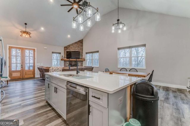 1172 Hunter Drive, Ranger, GA 30734