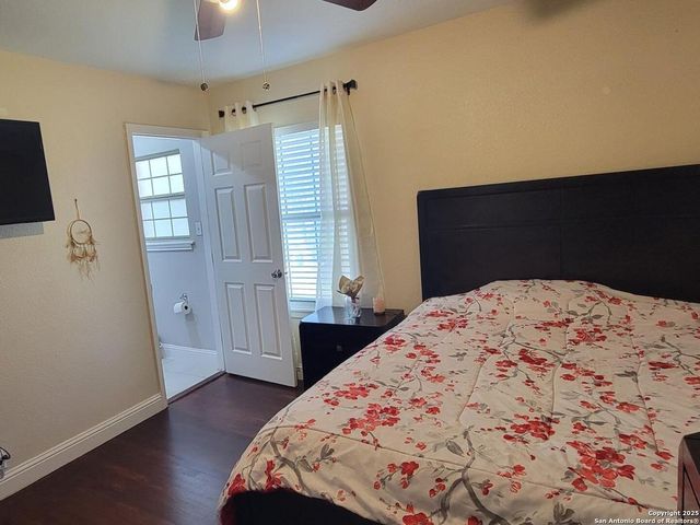 4611 Creekmoor Dr, San Antonio, TX 78220