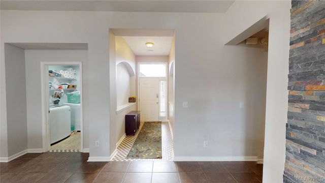 613 Stoneybrooke Way, Montgomery, AL 36117