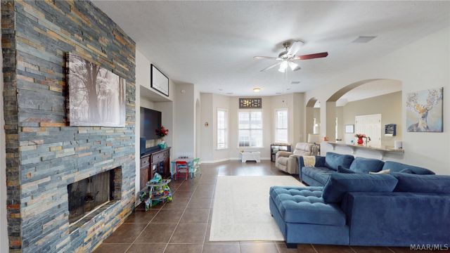 613 Stoneybrooke Way, Montgomery, AL 36117