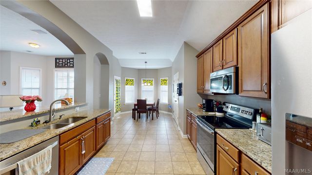 613 Stoneybrooke Way, Montgomery, AL 36117