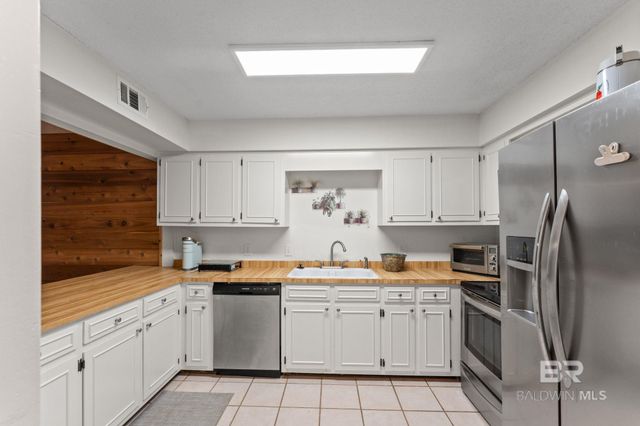 600 Cheshire Lane 10, Daphne, AL 36526