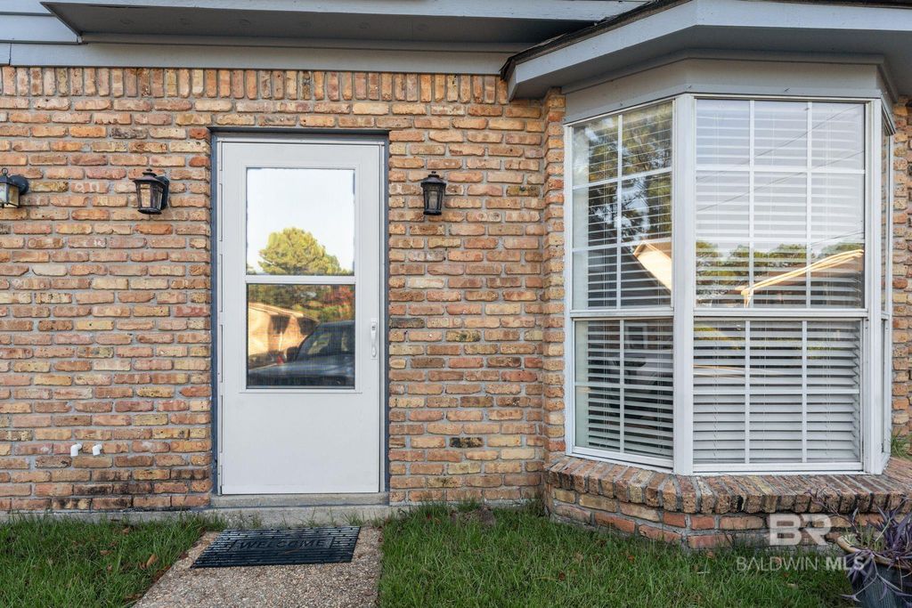 600 Cheshire Lane 10, Daphne, AL 36526