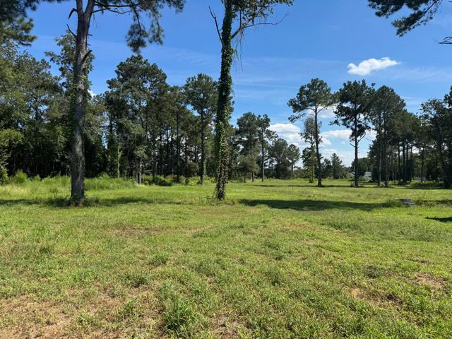 7527 Old Number Six Highway, Santee, SC 29142