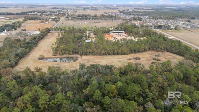 XXX Airport Road, Foley, AL 36535