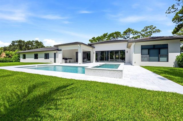5382 Sea Biscuit Road, Palm Beach Gardens, FL 33418