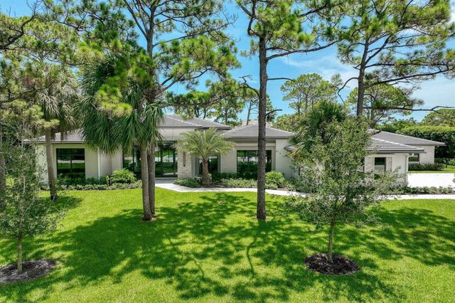 5382 Sea Biscuit Road, Palm Beach Gardens, FL 33418