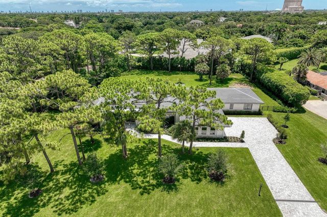 5382 Sea Biscuit Road, Palm Beach Gardens, FL 33418