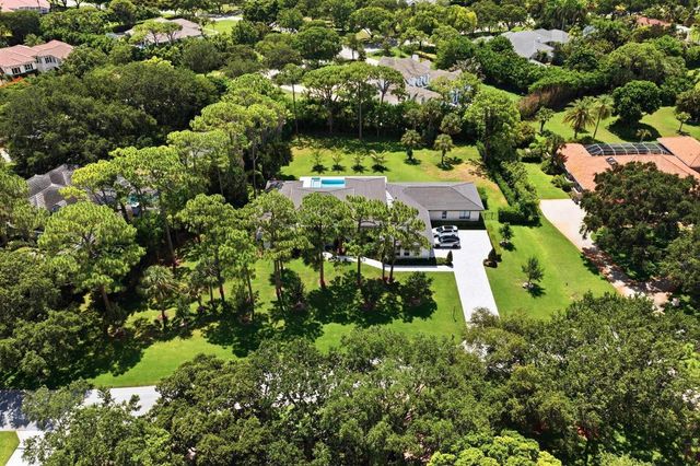5382 Sea Biscuit Road, Palm Beach Gardens, FL 33418
