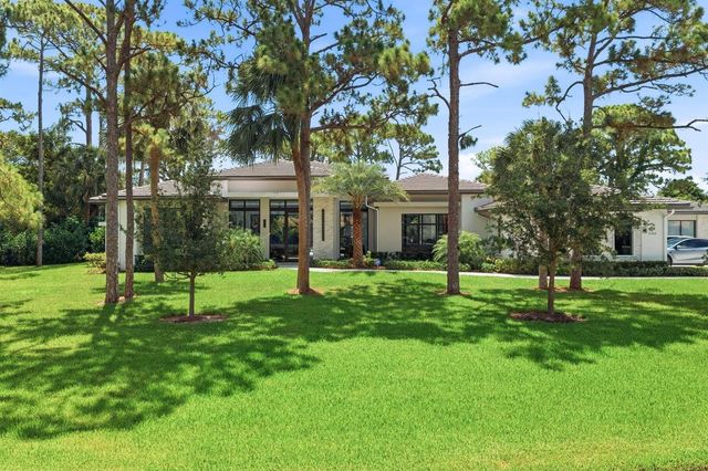 5382 Sea Biscuit Road, Palm Beach Gardens, FL 33418