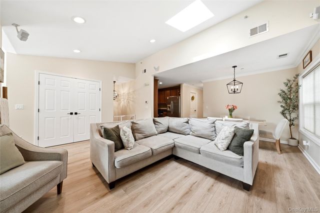 348 Medea Way, Central Islip, NY 11722