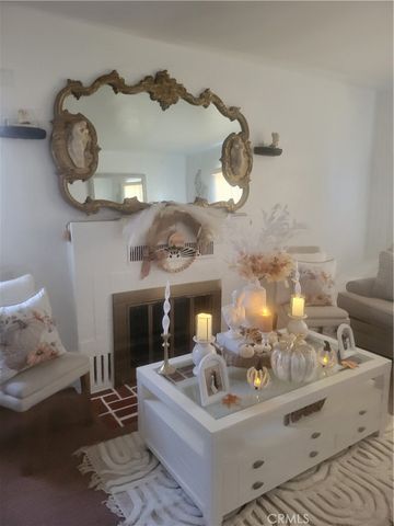 10107 Otis, South Gate, CA 90280